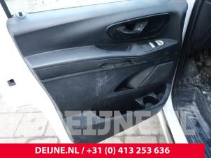 Mercedes Vito Door 2-door, left O288557 photo 2