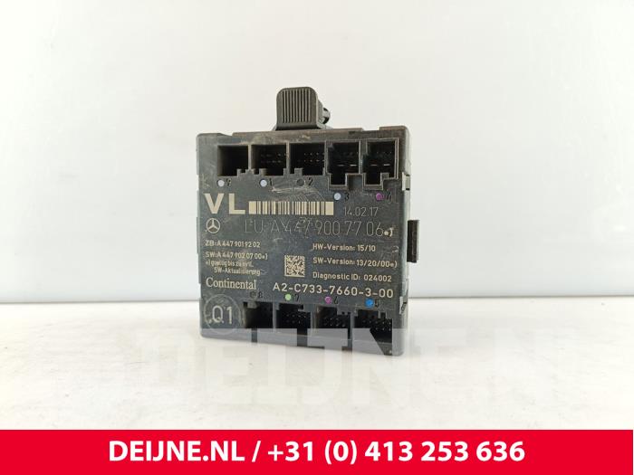 Gebruikte Deur module Mercedes Vito (447.6) 1.6 111 CDI 16V Prijs € 48,40 Inclusief btw aangeboden door van Deijne Onderdelen Uden B.V.