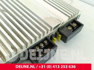 Volvo C70 Radio versterker O288691 foto 3