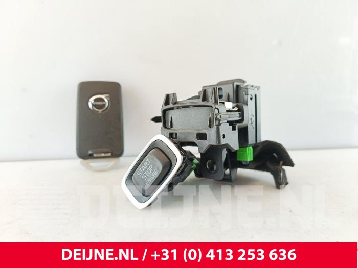 Volvo V40 Elektronisch kontaktslot O288699
