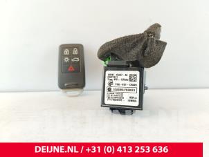 Volvo V40 Electronic ignition key O288699 photo 2