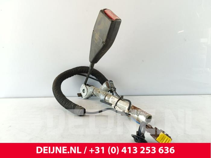 Nissan Primastar Sicherheitsgurt Schließe rechts vorne O288772