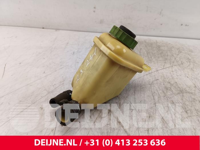 Porsche Cayenne Lenkkraftverstärker Ölbehälter O288807