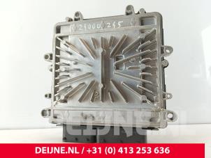 Volvo V70 Engine management computer O288823 photo 2