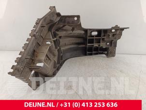 Nissan Primastar Stoßstangenstütze links hinten O288882 foto 3