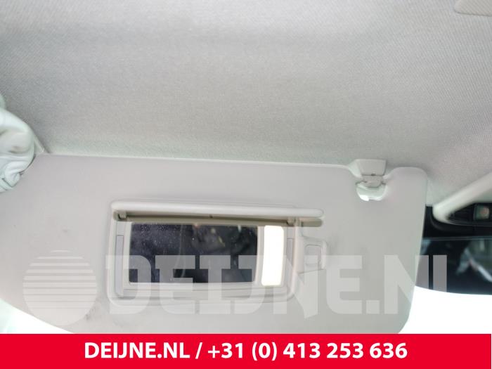 Volvo XC40 Sonnenblende O288876