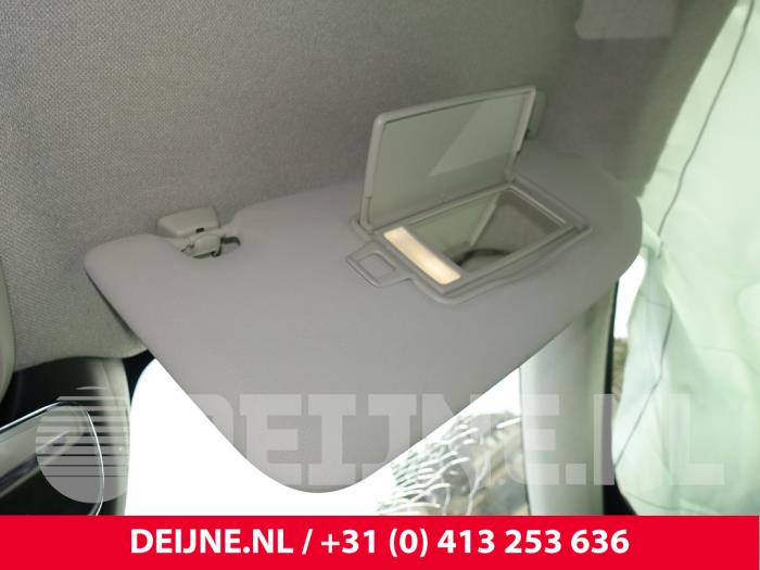 Volvo XC40 Sonnenblende O288877