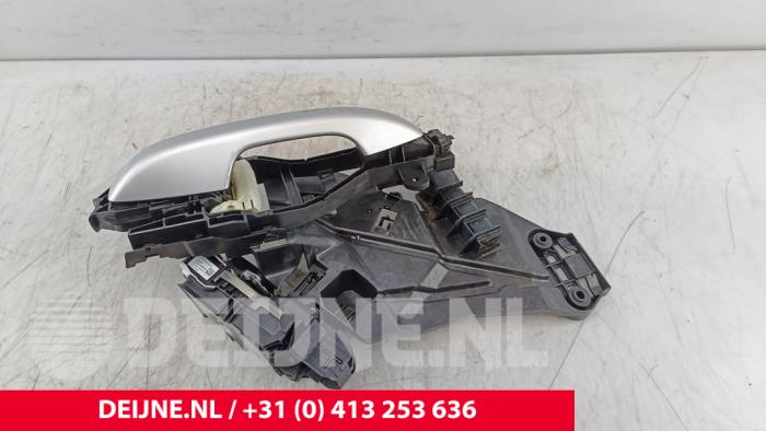 Volvo XC40 Deurslot Mechaniek 4Deurs rechts-achter O288895