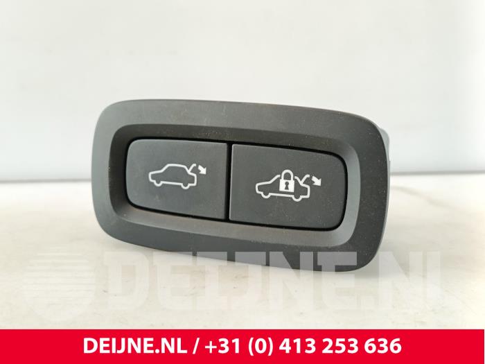 Polestar 2 Schakelaar achterklep O288939