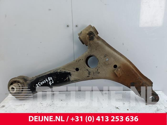 Mercedes Sprinter Querlenker unten rechts vorne O288984