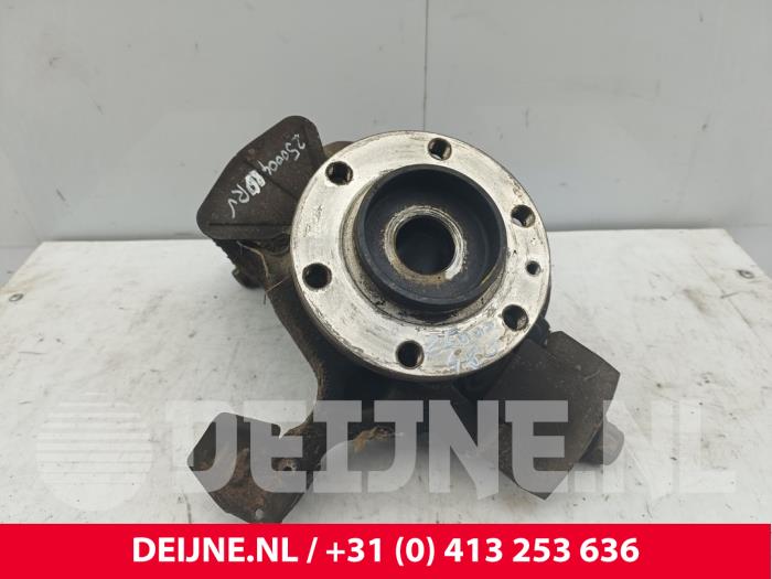 Mercedes Sprinter Achsschenkel rechts vorne O288991