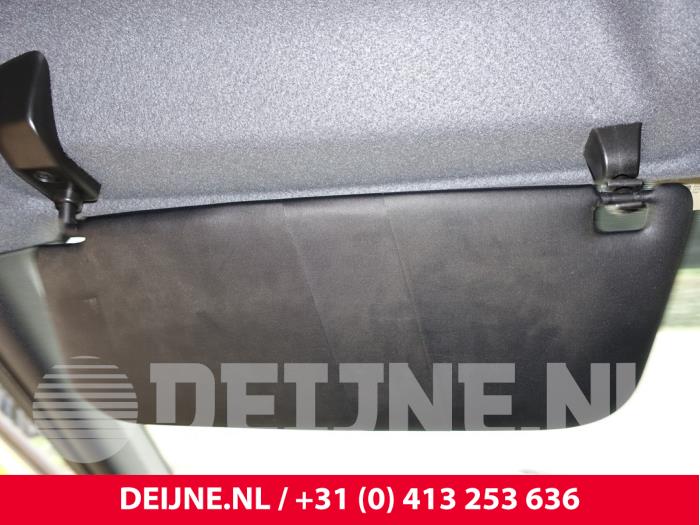 Mercedes Sprinter Zonneklep O289016