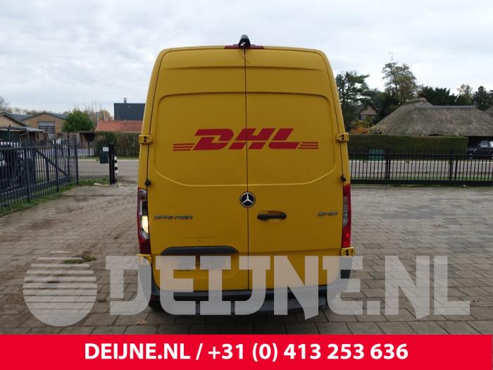 Mercedes Sprinter Minibus/van rear door O288968