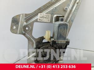 Mercedes Sprinter Fenstermechanik 2-türig links vorne O289025 foto 2