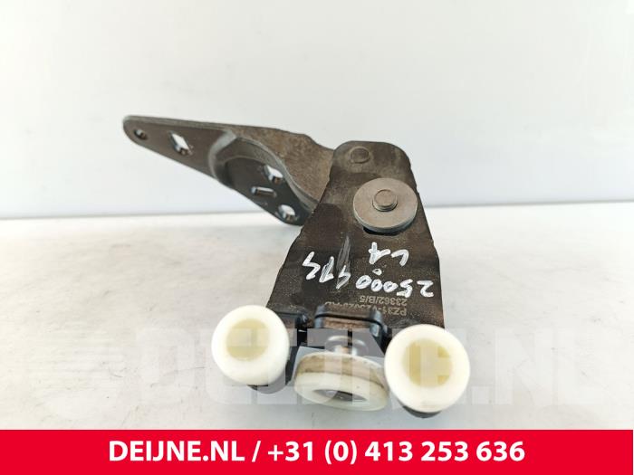 Ford Transit Custom Schiebetür Rolle links O289030