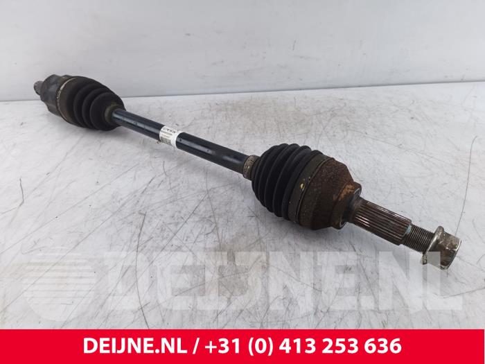 Nissan NV200 Front drive shaft, left O289133