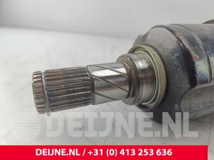 Nissan NV200 Front drive shaft, left O289133 photo 3