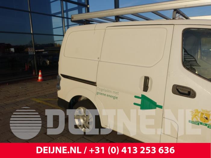 Nissan NV200 Schiebetür rechts O289182