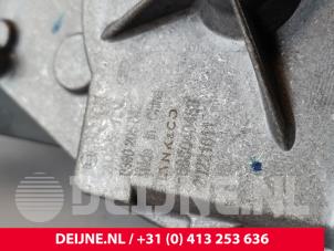 Lynk & Co 01 Scheibenwischermotor hinten O289223 foto 3