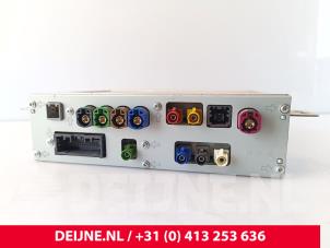 Lynk & Co 01 Regelunit Multi Media O289227 foto 3