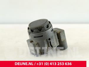 Gebruikte Sensor PDC Volvo C40 Recharge (XK) Recharge Twin 78 kWh Prijs € 30,25 Inclusief btw aangeboden door van Deijne Onderdelen Uden B.V.