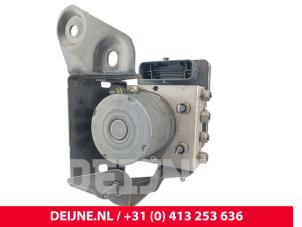Volkswagen Transporter ABS pump O289280 photo 3