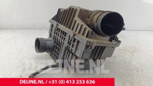 Gebruikte Luchtfilterhuis Opel Movano 2.3 CDTi Biturbo 16V FWD Prijs € 48,40 Inclusief btw aangeboden door van Deijne Onderdelen Uden B.V.