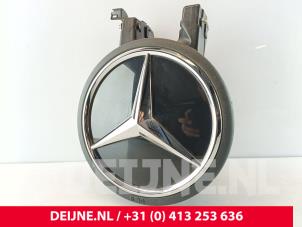 Gebruikte Tank Klep Mercedes eSprinter 3,5t (907.6/910.6) 314 Prijs € 121,00 Inclusief btw aangeboden door van Deijne Onderdelen Uden B.V.