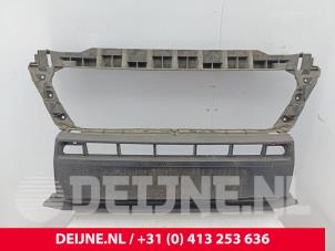 Gebruikte Voorfront Peugeot Boxer (U9) 2.2 Blue HDi 140 Prijs € 60,50 Inclusief btw aangeboden door van Deijne Onderdelen Uden B.V.