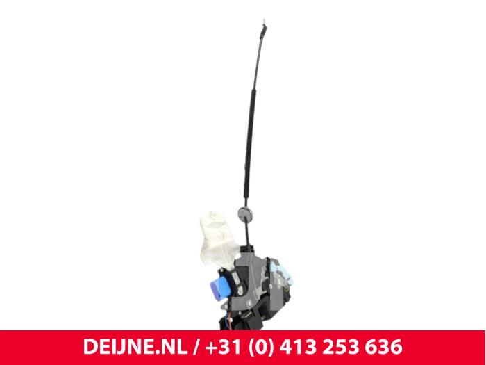 Volkswagen Caddy Türschlossmechanik 2-türig rechts O289443