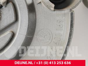 Volkswagen Caddy Wheel cover (spare) O289457 photo 3