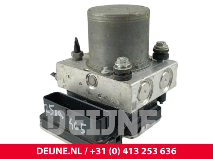 Ford Transit ABS Pomp O289471