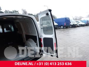 Volkswagen Caddy Minibus/van rear door O289555 photo 2