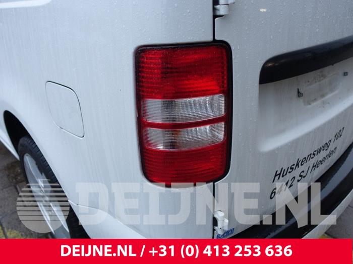 Volkswagen Caddy Taillight, left O289556