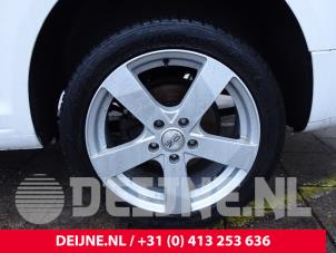 Volkswagen Caddy Velgen set O289593 foto 2