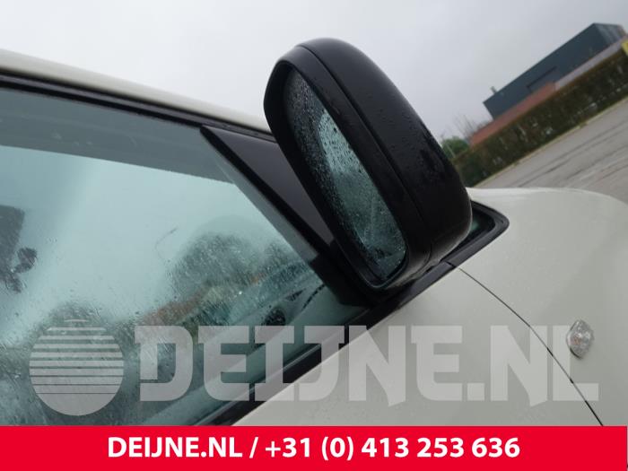 Volkswagen Caddy Wing mirror, right O289685