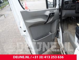 Mercedes Sprinter Tür 2-türig links O289721 foto 2