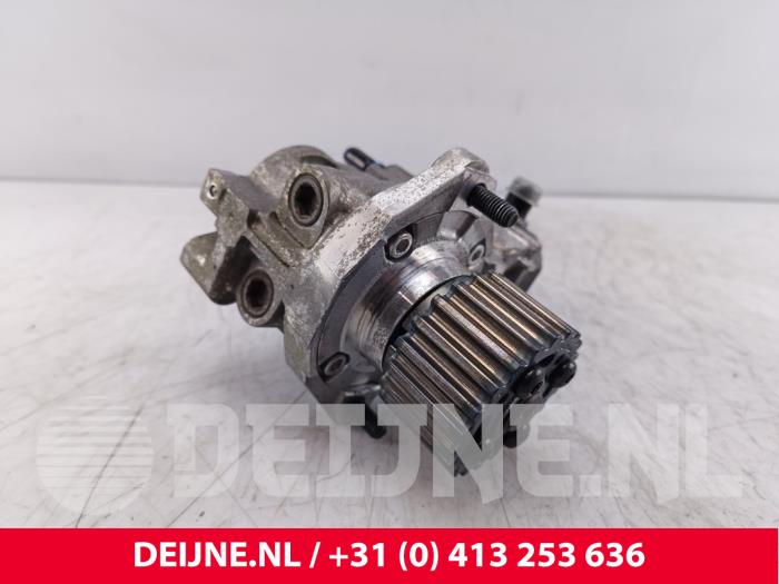 Gebruikte Brandstofpomp Mechanisch Volvo V60 II (ZW) 2.0 D3 16V Prijs € 400,00 Margeregeling aangeboden door van Deijne Onderdelen Uden B.V.