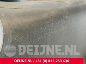 Mercedes eSprinter Abdeckplatte Nebelscheinwerfer links O289806 foto 3