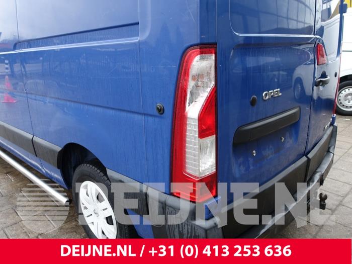 Opel Movano Rücklicht links O289820