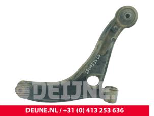 Opel Movano Querlenker unten links vorne O289826 foto 2