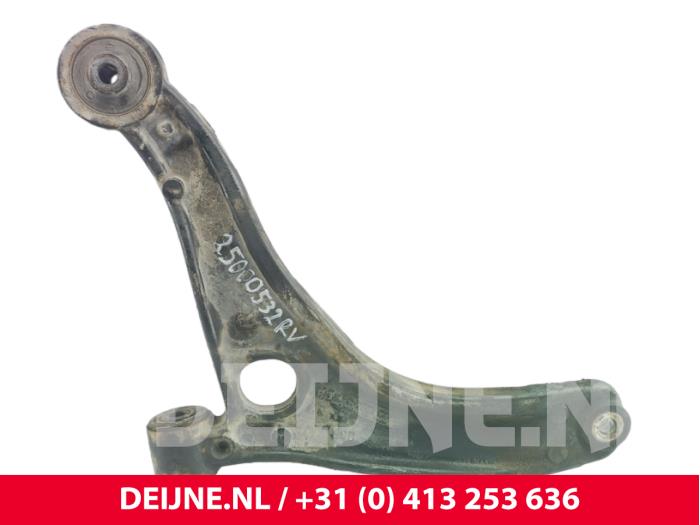 Opel Movano Querlenker unten rechts vorne O289827