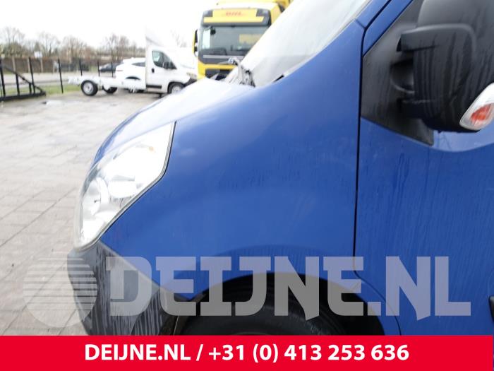 Opel Movano Kotflügel links vorne O289843