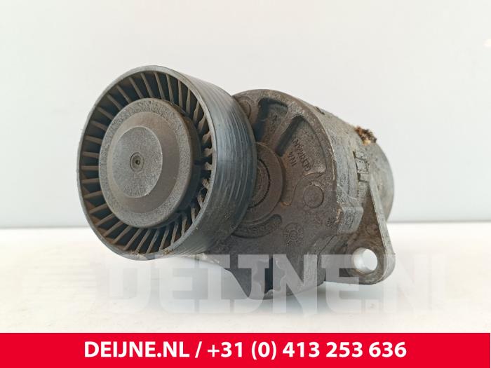 Gebruikte Spanrol Multiriem Volvo S60 I (RS/HV) 2.4 20V 140 Prijs € 25,00 Margeregeling aangeboden door van Deijne Onderdelen Uden B.V.