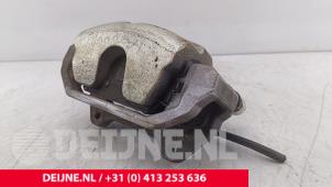 Lynk & Co 01 Remklauw (Tang) links-voor O289959 foto 2