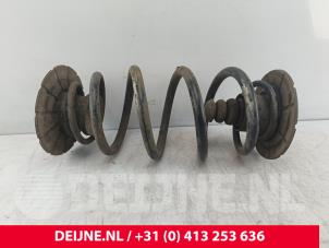 Mercedes Vito Front spring screw O290046 foto 2