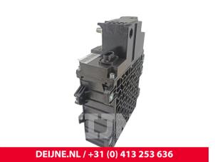 BYD Seal Start/Stopp-Batterie O290059 foto 2