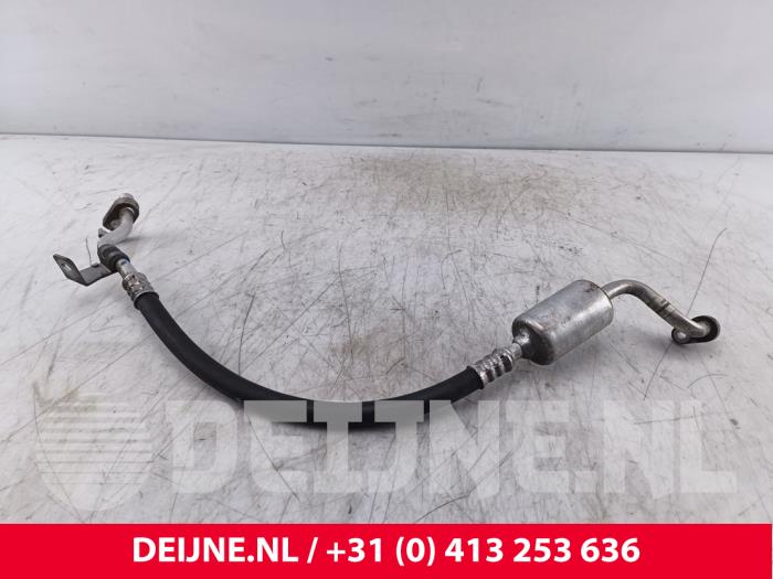 Nissan NV200 Klima Leitung O290064