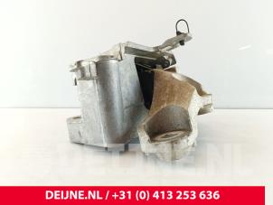 Lynk & Co 01 Motorsteun O290070 foto 3