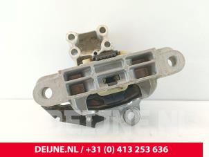 Lynk & Co 01 Motorlager O290071 foto 3
